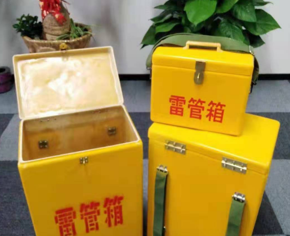 微山玻璃钢雷管箱有哪些特点