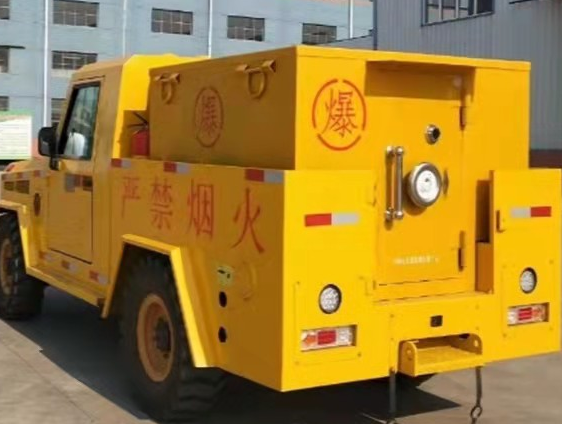 微山凯龙爆破器材运输车：保障爆破任务的安全运行